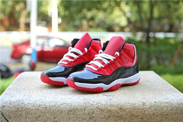 

shoe sports shoes youth sneakers walking trainer red black white grade school 11 retro mid banned bred men / women / big boy and girls