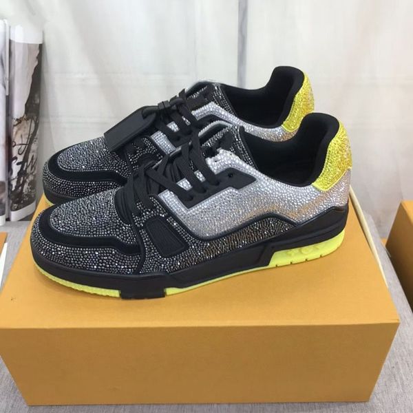 

luxury spring and summer men sports shoes collision color outsole super good-looking size35-45 asdadaws, Red;white