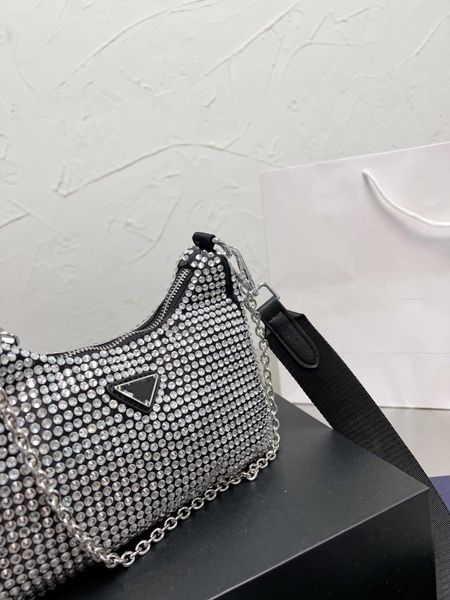 

2022 latest prad style exquisite embroidered beach paris bag large capacity leather design handle handbag chain shoulder bag designer bags