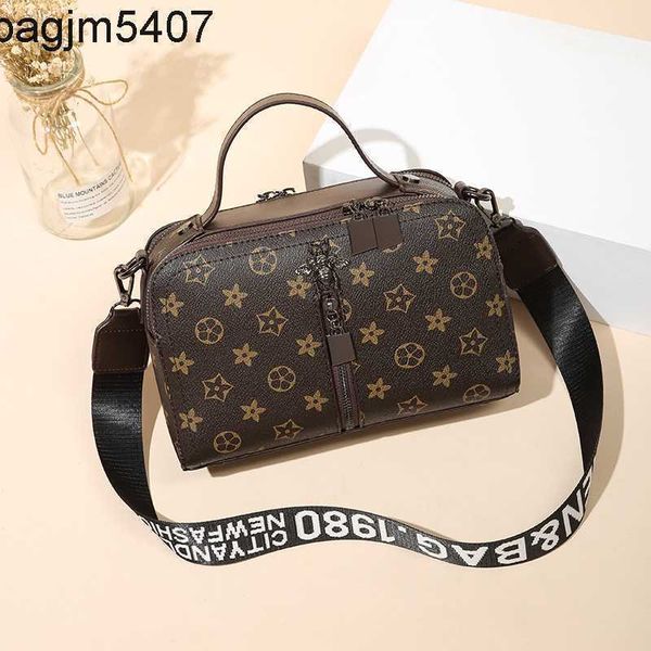 

tote bsg factory wholesale and retail fashionable women's bag printed one shoulder handbag double puller multiple back simple versatile