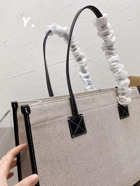 

designer coa bag idol handbag chain underarm tote women luxurys shoulder crossbody bags clutch wallet hobo purses 5a flip hasp messenger sat