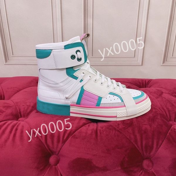 

2023 designer boots australia silhouette ankle booties australie luxury stretch high heel sock flat sock sneaker boot winter mini tasman men, Black