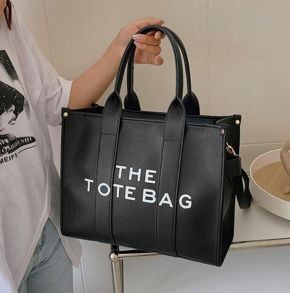 

pu leather marc fashion handbags bag with logo large capacity shoulder for women wallets letter printed tote bag multi colors totes purse p0, Black;red