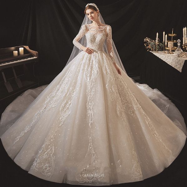 

2023 wedding dress bridal gowns sheer long sleeves v neck embellished lace embroidered romantic princess blush a line beach, White