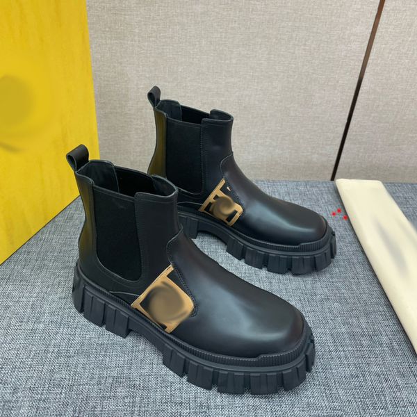 

2023 man designer ankle platform land boots mens womens leather shoes winter boot for cowboy yellow red blue black pink hiking work motorcyc