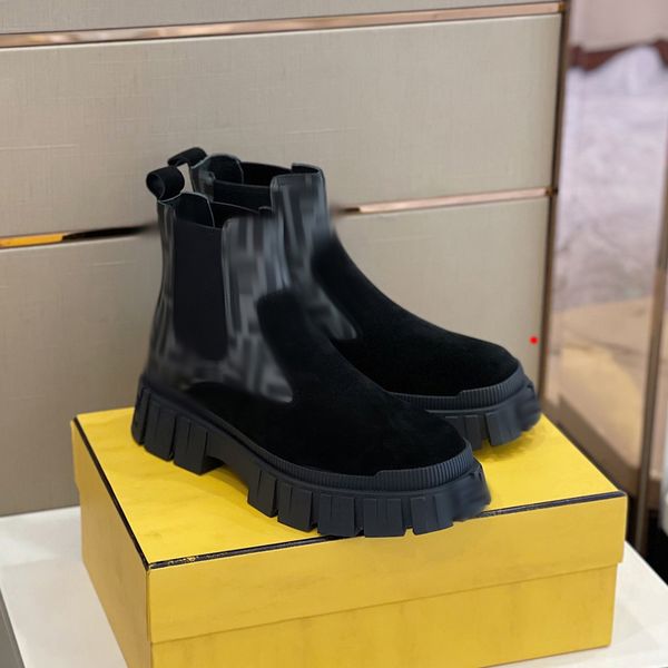 

2023 man designer boots land boots martin timber cowboy snow crafted black leather luxury high heel ankle for australia men booties size 39-