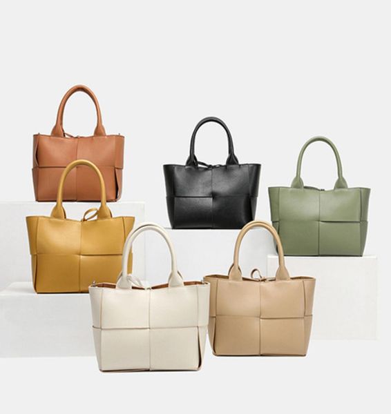 

bottega arco tote bags designer handbags with dust bags0122647590