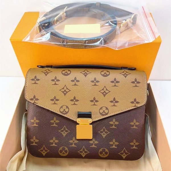 

2023 luxurys designers crossbody bag women handbag pochette messenger bags oxidizing leather metis elegant shoulder crossbody bag m44876