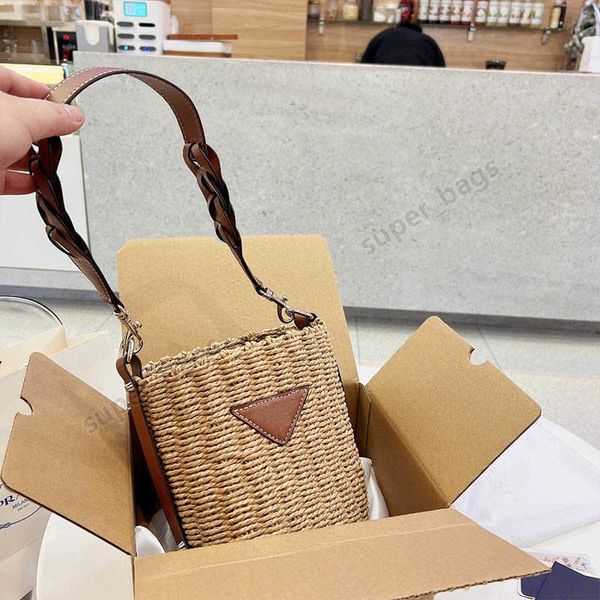 

designers prad prad bags rattan straw linen women handbags purses one shoulder crossbody bucket bag lady tote 21cm