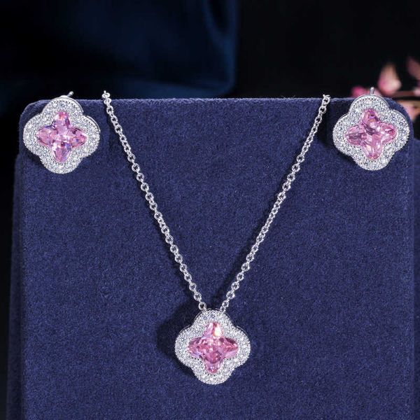 

pendant necklaces high-grade micro set zircon pendant four-leaf clover lucky grass necklace earrings wholale, Silver