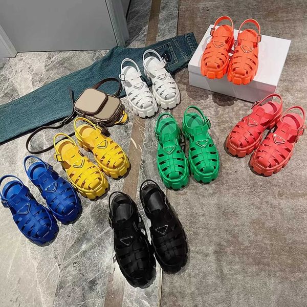 

designer sandals foam rubber sandal women slippers platform slides triangle metal slippers round toe retro loafers with box, Black
