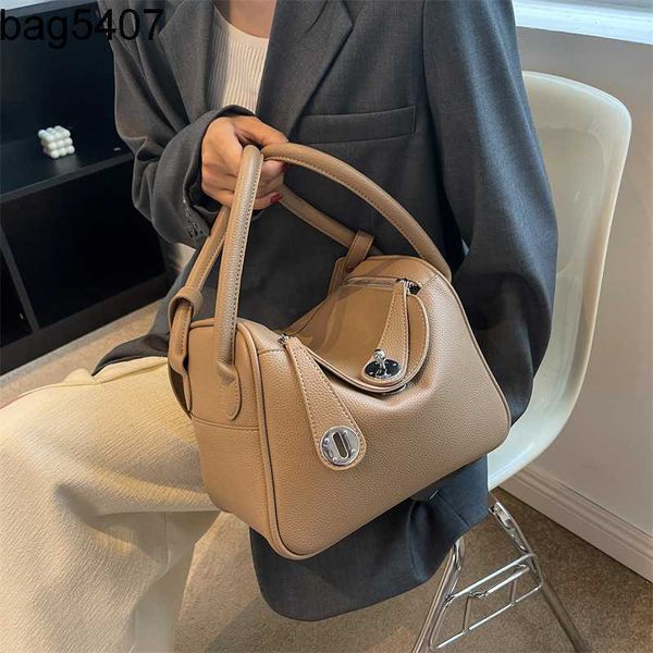 

design bag shop 80% wholesale and retail versatile popular commuter women's 2023 new fashion autumn winter texture solid color ocean on