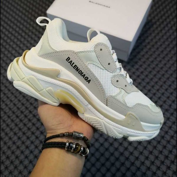 

designer sports shoes fashion balencigas roller skates men's women's net red real six ply outsole correct letters from lovers&#039