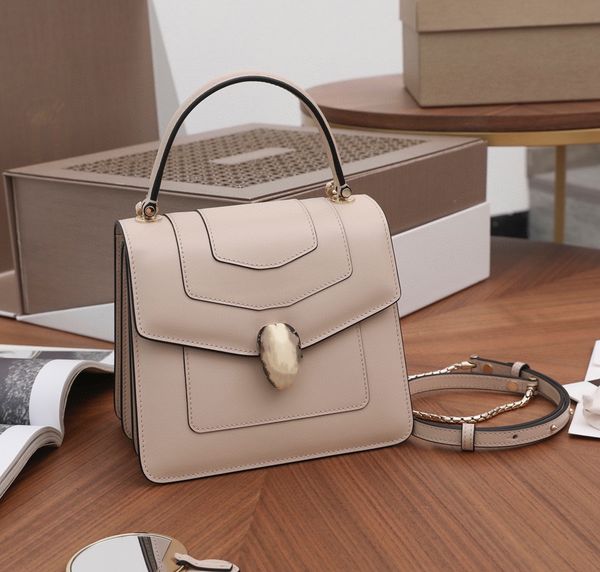 

explosions ladies handbag bill of lading shoulder messenger bag european and american fashion leather bagssnakehead bag