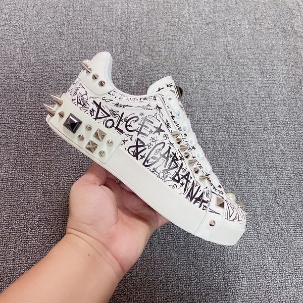 

designer embroidered platform sneaker men women casual shoes white leather sneaker with house web golden bee 0720, Black