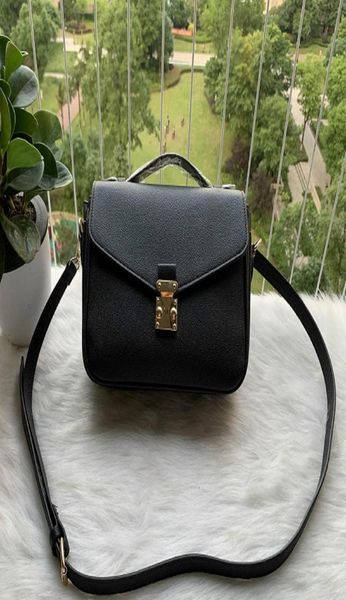 

2021 luxurys designers crossbody bag women handbag messenger bags oxidizing leather metis elegant shoulder9903972, Red;black