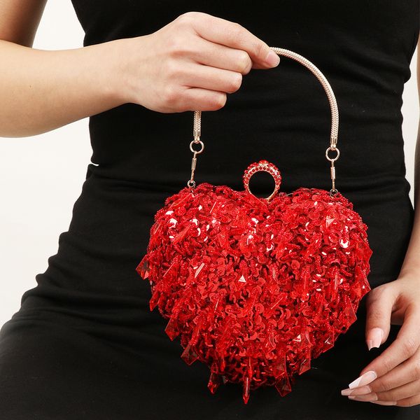 

evening bags fashion luxury embroidered beading womens bag party heart ring clutches wedding handbags with metal handle clutch 221128