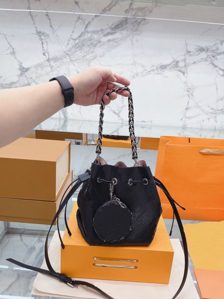 

punching bucket wallets coin purse woven silver chain shoulder hollow out monograms m21107 m21096