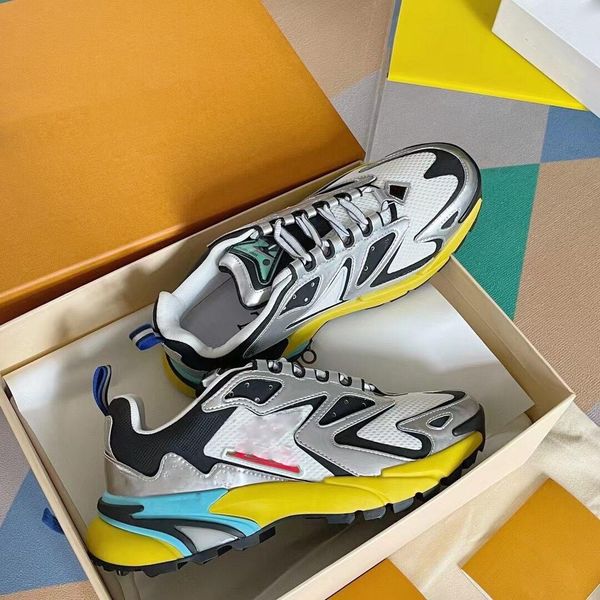 

men runner tatic shoes luxury designer sneakers breathable mesh stylish look classic black grey color design sneaker comfortable sole traine