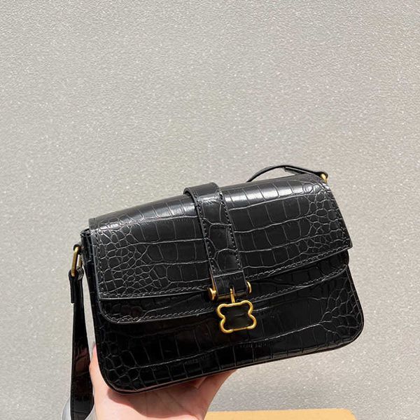 

shoulder bag designer crossbody bag women luxurys handbag purses leather handbags flip cover messenger wallet 221129