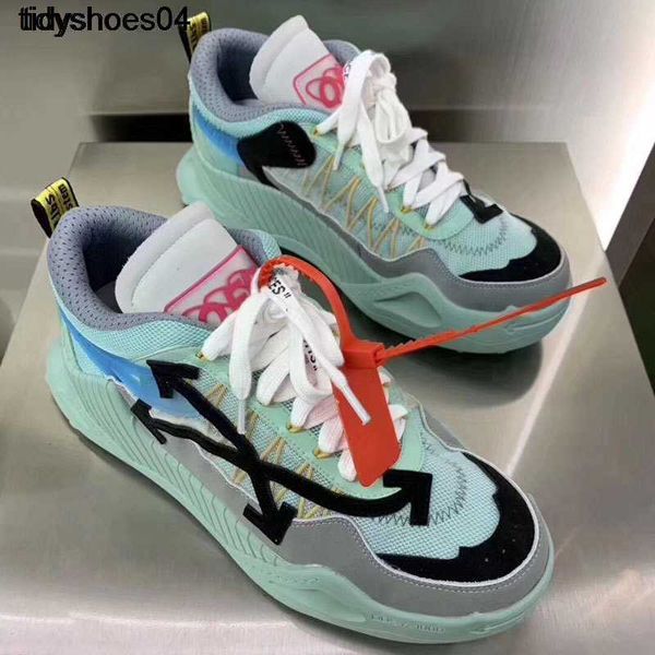 

dress shoes off co branded casual board shoes shock absorbing thick soled couple color matching arrow daddy shoes white leather fashion wome