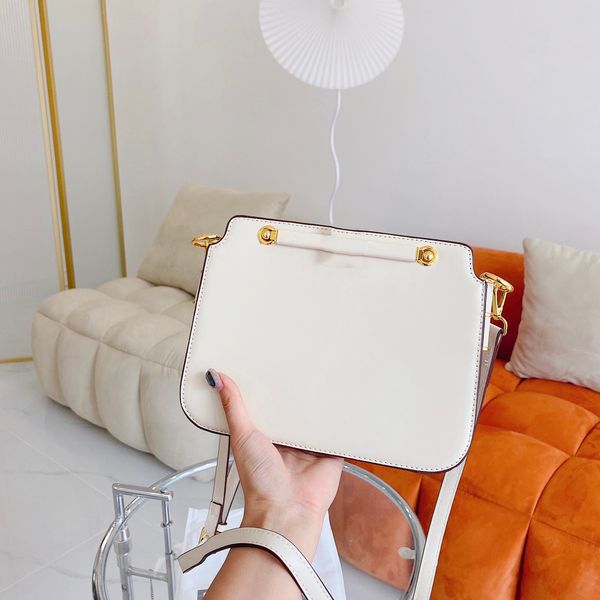 

women's bag casual fashion joker solid color autumn and winter temperament shoulder messenger bag, Black;red