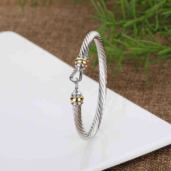 

Designer Designer Jewelry Bracelets Men Woman Twisted Cable Bracelet Mens 5MM Cuff Charm Fashion Wire Bangle Silver Exquisite Simple Jewelry