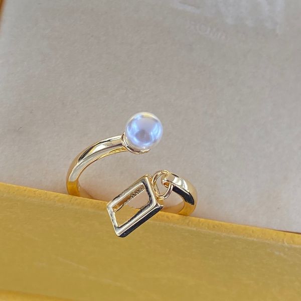 

women luxurys designer water droplet pearl rings diamond f letter ring engagements for lady love ring designers jewelry gifts frn2 --03, Slivery;golden