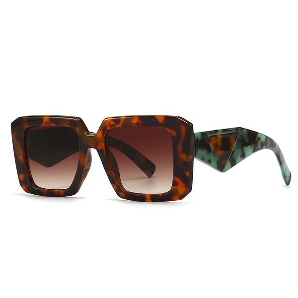 

sunglasses baroque style sunglasses modern retro trendy street pgraphy model runway pr23yssunglasses, White;black