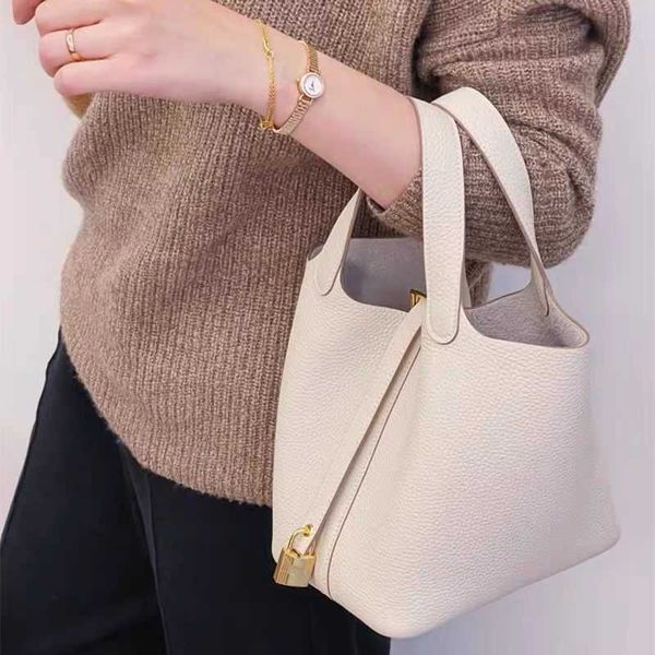 

designer herme shoulder bags for women online outlet vegetable basket new women's mother's leather portable buuh73