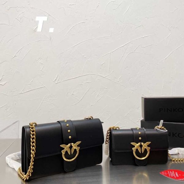 

fashion designer pinkos bag bag flying bird new one shoulder crossbody chain women's, Black;red
