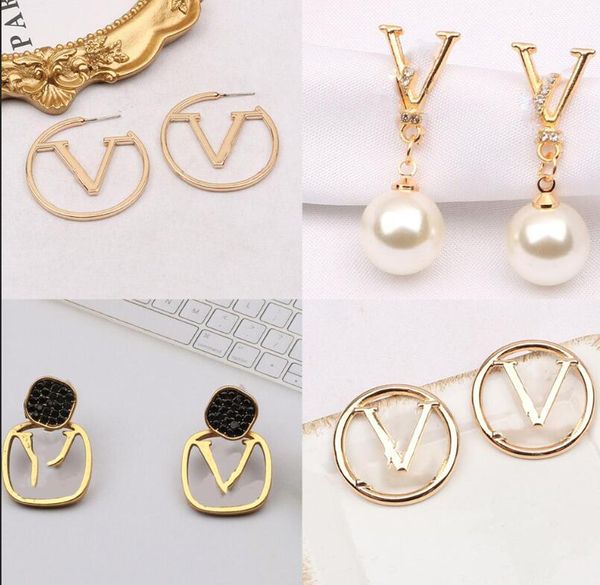 

20color 18k gold plated v letters stud luxury brand designer crystal geometric women rhinestone pearl earring wedding party jewerlry accesso, Golden;silver