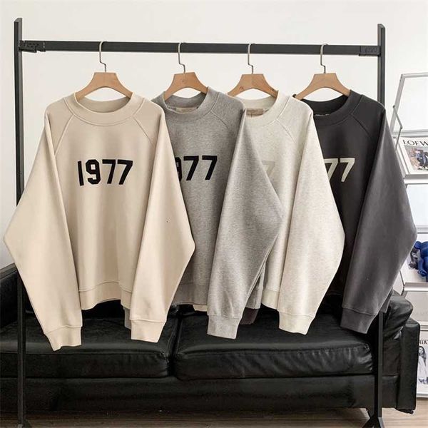 

hoodies hweatshirts 400g fog double thread essentials 1977 flocked round neck fleece sweater high street fashion brand ins, Black
