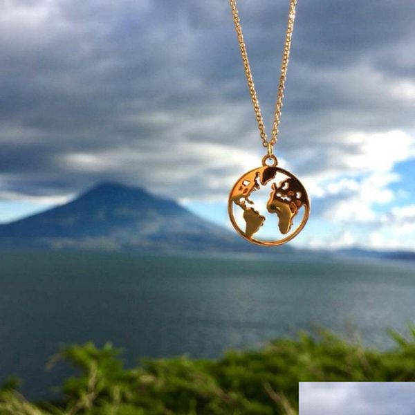 

pendant necklaces fashion jewelry geometric necklace hollow out map pendant choker chain drop delivery necklaces pendants dhgxz, Silver