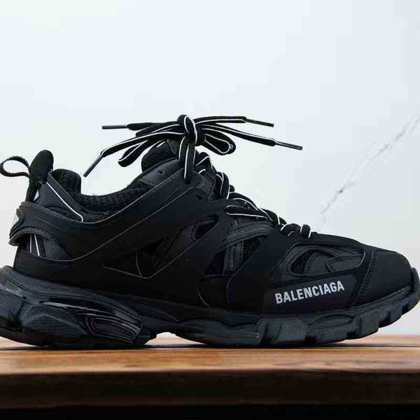 

designer shoes trendy balencigass roller skates 2022 genuine family track3 air cushion dad paris students increased breathable men's wo
