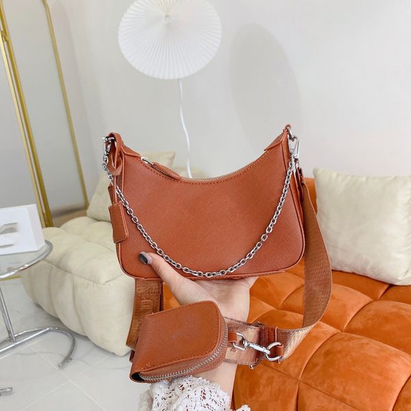 

women's bag casual fashion joker printed underarm shoulder messenger bag, Black;red