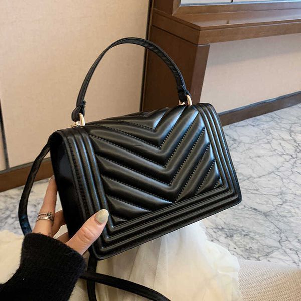 

design bag factory wholesale and retail online red bag new korean fashion texture one shoulder oblique straddle portable small square
