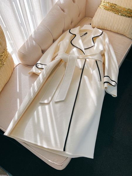 

2022 winter white contrast trim 100% wool outwear coat long sleeve notched-lapel belted double-breasted conch buttons long outwear coats a2n, Black