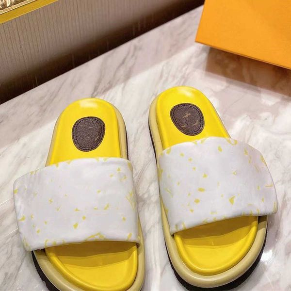 

womens slippers house shoes designer version sandals printed buckle design soft sole women fashion ladies slippers flip flo, Black