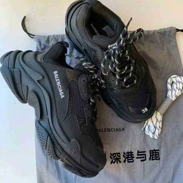 

designer shoes trendy balencigass roller skates ins super dad men's women's net red first generation third leather six layer poiso