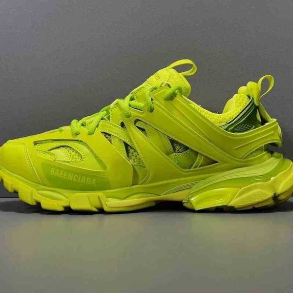 

designer shoes trendy balencigass roller skates father paris b's third generation track3 retro outdoor high tide low men's women&#