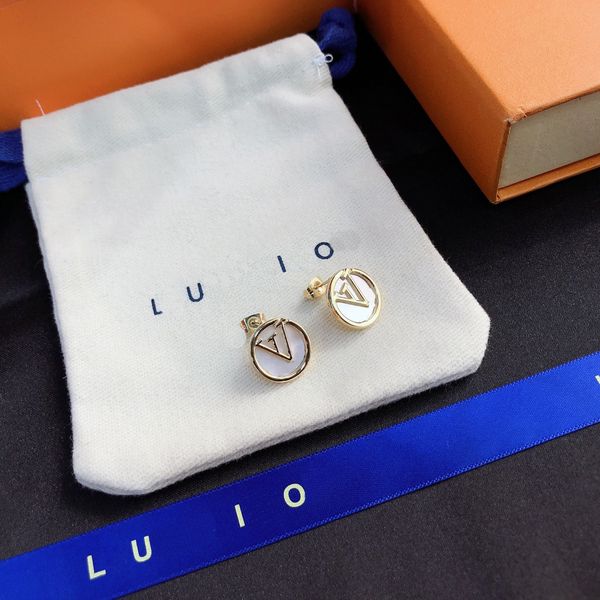 

jewelry charm luxury earrings letters gold earrings fashion jewelry girl's fritillaria v popular brand wedding party accessories select, Golden;silver