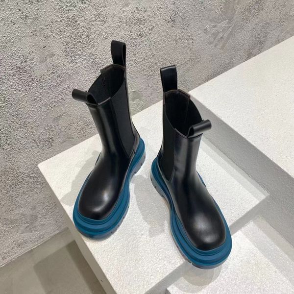 

genuine leather women ankle chelsea boots short rainboots for winter, Black
