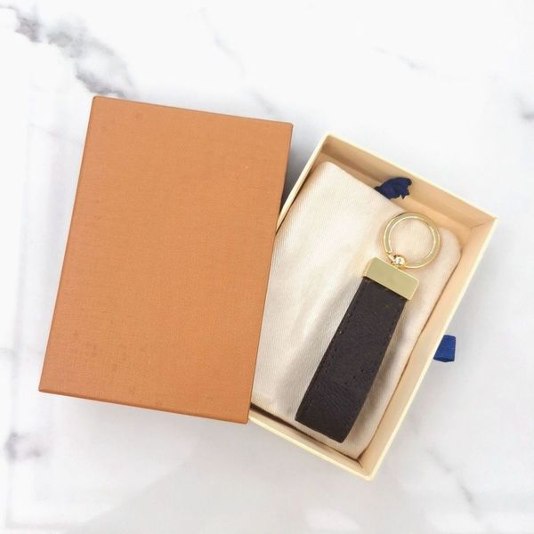

2023 keychain key chain buckle keychains lovers car handmade leather men women bags pendant accessories 8 colordust bag with box, Slivery;golden