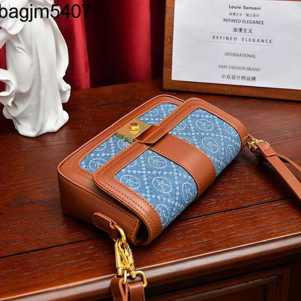 

design bag factory wholesale and retail small dign armpit women's autumn winter 2023 new high sense stick fashion shoulder