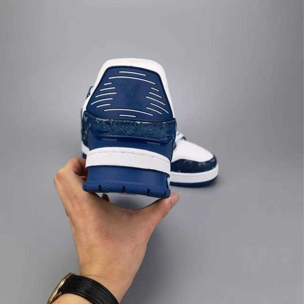 

designer men causal shoes fashion woman leather lace up platform sole sneakers white black mens womens luxury velvet sue
