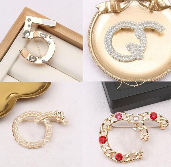 

brand luxurs design brooch women crystal rhinestone letters brooches suit pin fashion jewelry clothing decoration accessories, Gray