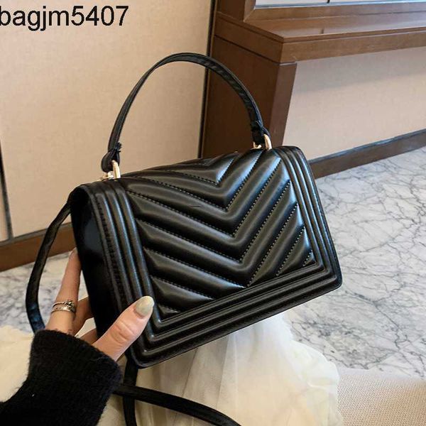 

design bag factory wholesale and retail online red bag new korean fashion texture one shoulder oblique portable small square