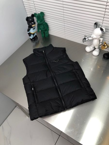 

autumn and winter luxury brand mens down vest classic style highquality outdoor windproof material r black vest, Black;white