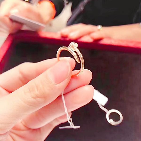 

18k gold ring fashion designer womens ring luxury charm nail girl boys valentines day wedding love gift 316l stainless steel jewelry factory, Slivery;golden